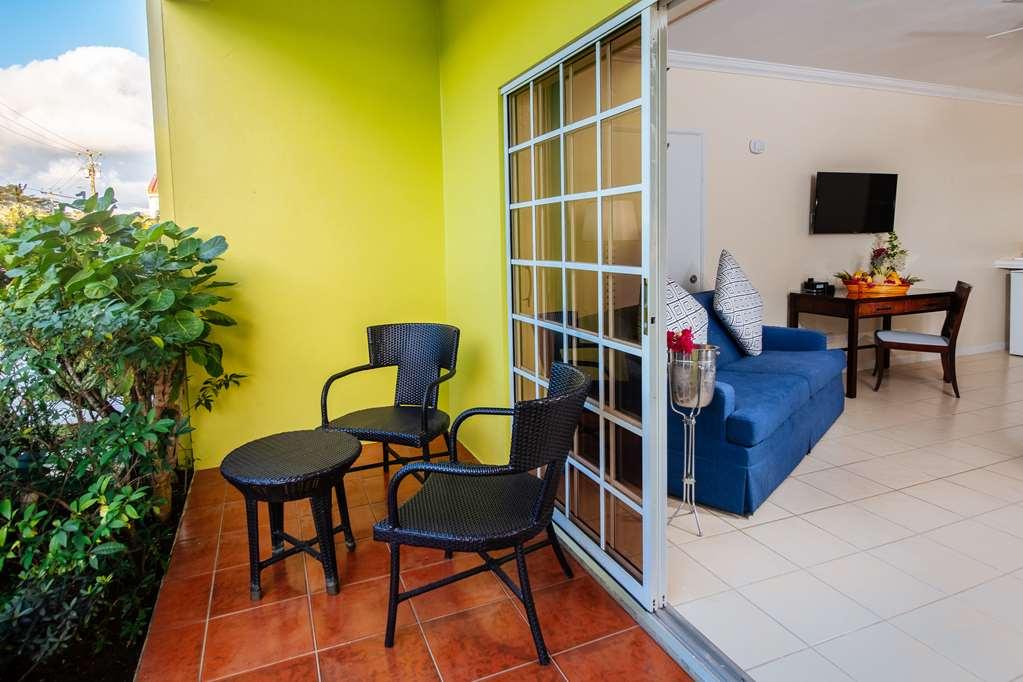 Bay Gardens Hotel Gros Islet Oda fotoğraf